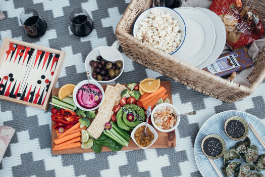 Ideje za poletni piknik - nasveti za popolno zabavo