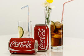 Coca-Cola trekt de prijzen op